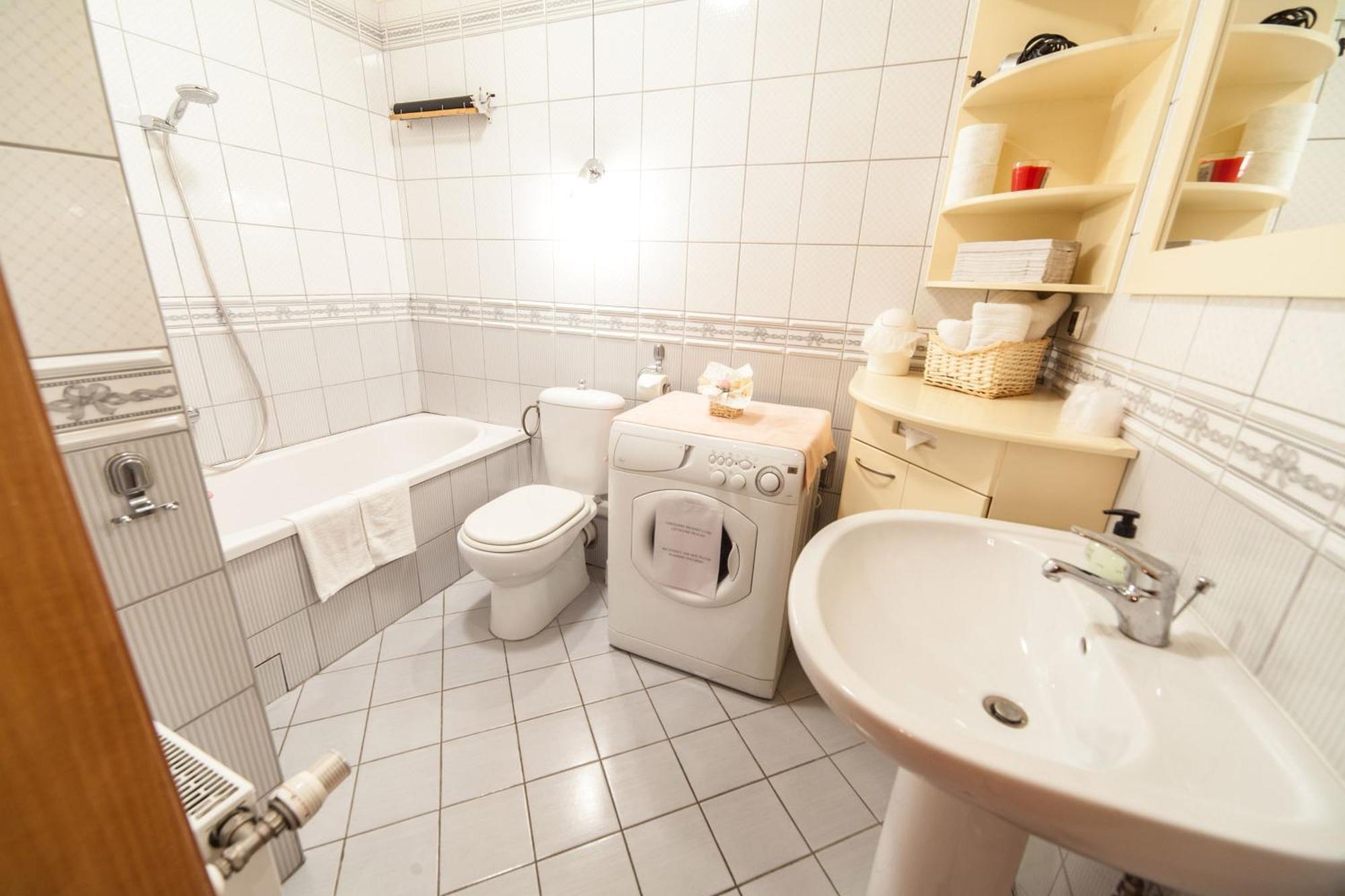 Apartament Eva Вроцлав Экстерьер фото